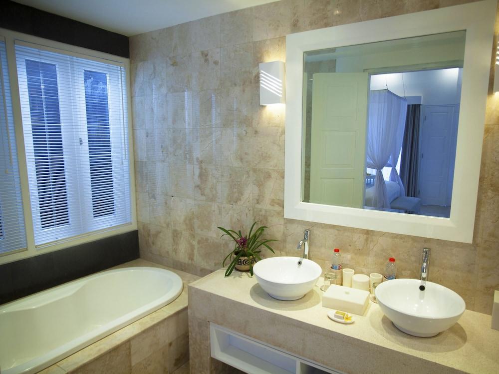Lakshmi Villas Seminyak  Exterior photo