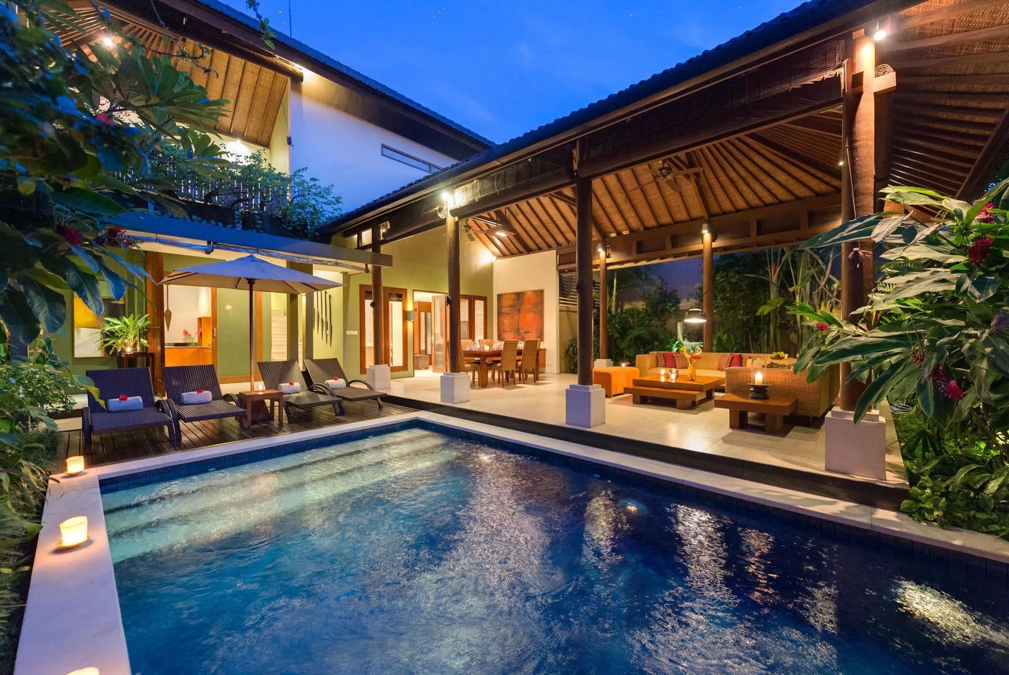 Lakshmi Villas Seminyak  Exterior photo
