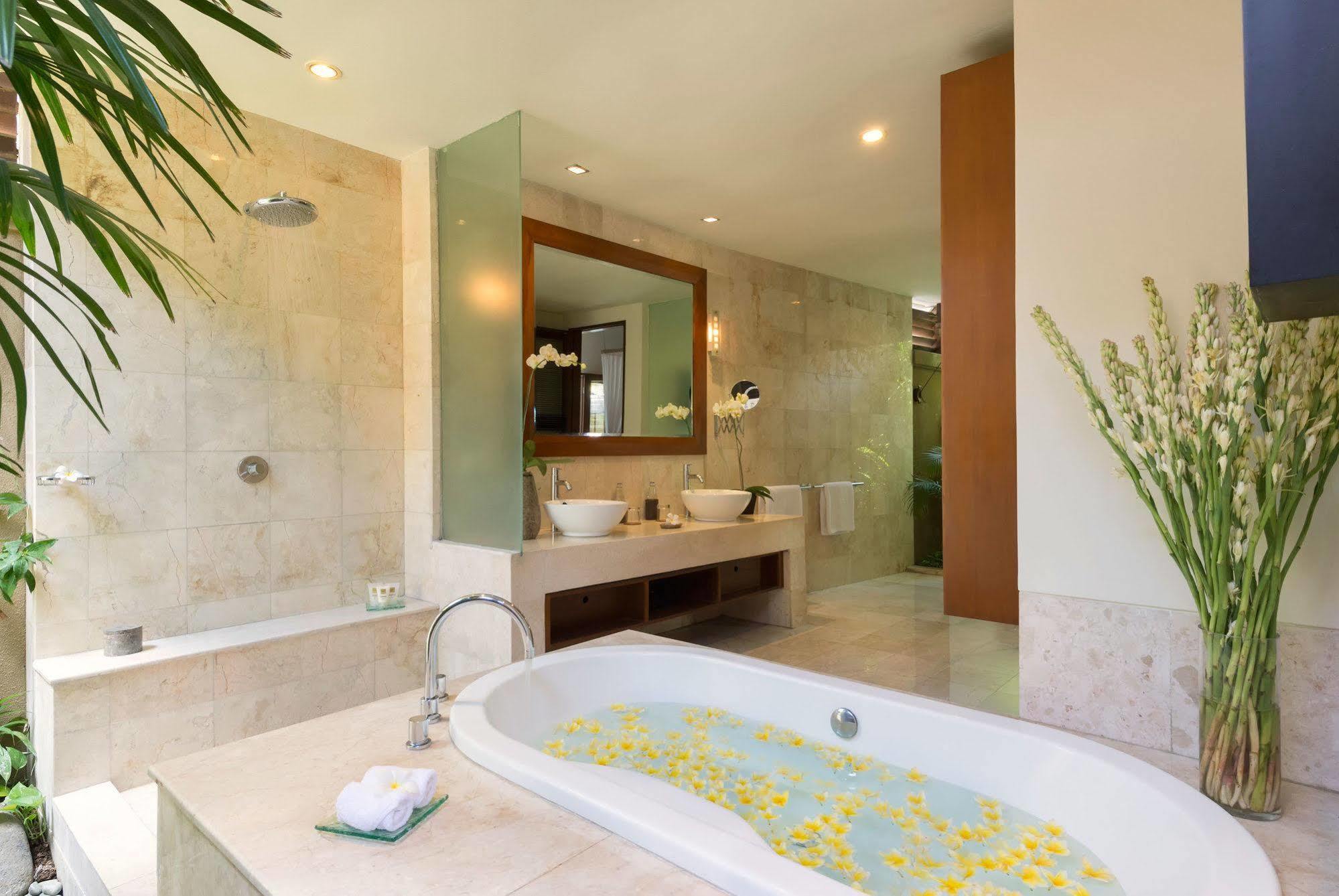Lakshmi Villas Seminyak  Exterior photo