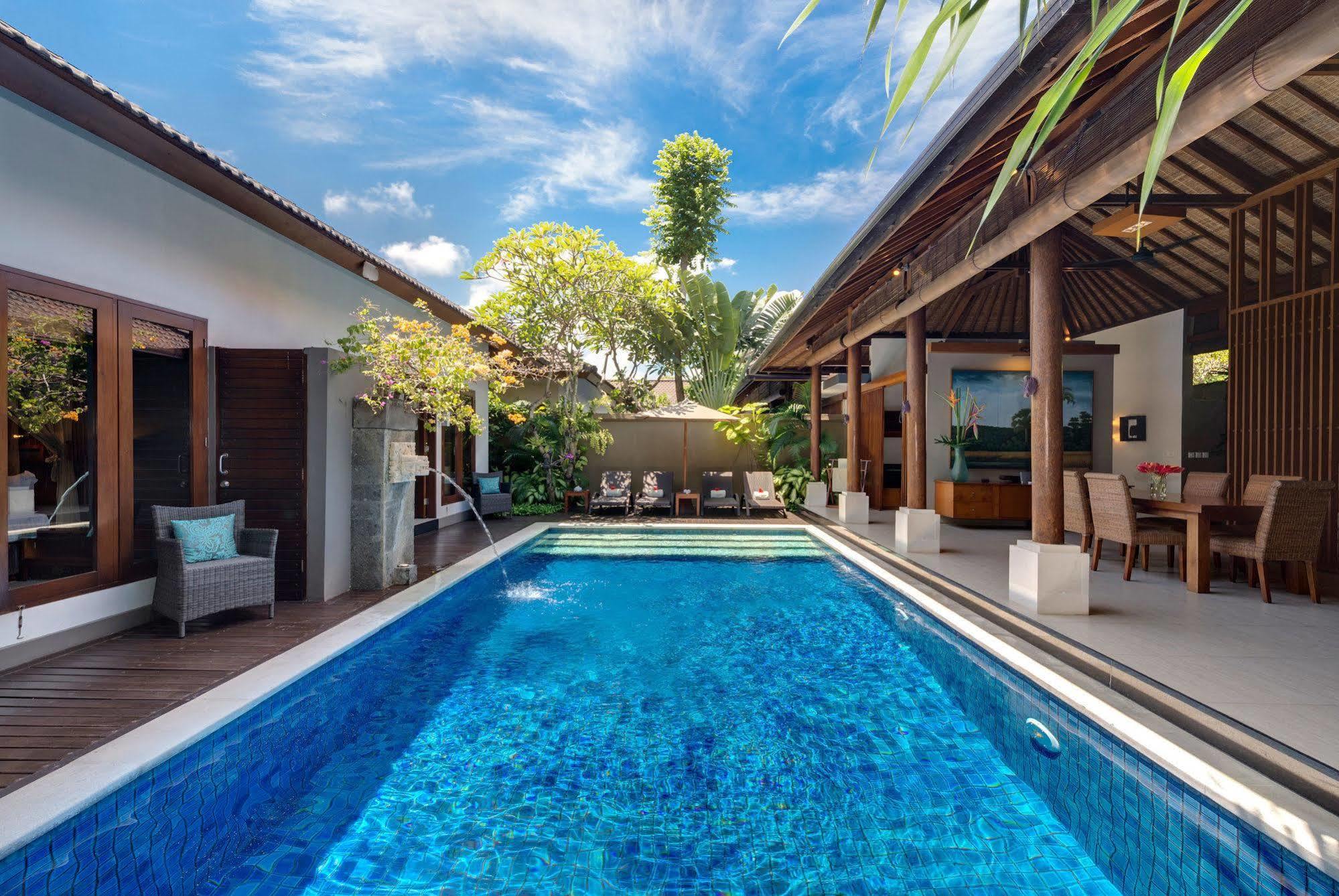 Lakshmi Villas Seminyak  Exterior photo